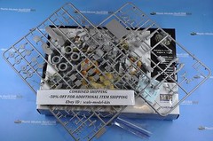 Master Box 3560 German Motorcycle Repair Crew 1/35