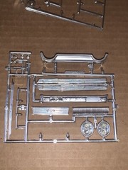 Vintage Junkyard Lot Of Plastic Model Car Chrome Parts And Pieces (Lot Jy444)