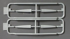 Great Wall Hobby 1/48th Scale Su-27UBM Flanker – Parts Lot Q from Kit No. S4817