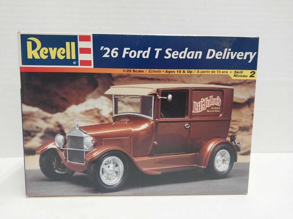Revell 2982 1/25 Scale ’26 Ford T Sedan Delivery Plastic Model Kit Open Box