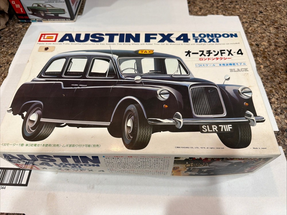 IMAI AUSTIN FX4 LONDON TAXI FACTORY SEALED INSIDE KIT! CIRCA 1979! VMCP!