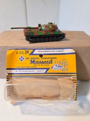 ROCO HO Minitanks Z-172.39 German Medium Tank “Leopard” Customized Austria OB