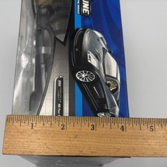 Maisto 1/24 Die-cast Model Kit Assembly Line Chrysler ME Four Twelve Concept Car