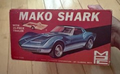 VTG 1967 MPC Mako Shark Mark IV 427 Model Kit Unassembled 1960s USA + Extras