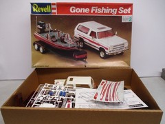 Revell Gone Fishing Set 1/25
