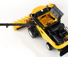 Ertl 13973 1/32 Scale New Holland Cr9.90 Prestige Combine Features: Made Of