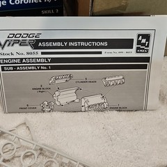 AMT Ertl 1:25 Dodge Viper GTS Coupe Plastic Model Kit Unassembled 8055