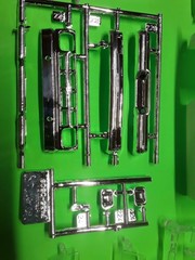 1991 CHEVY S-10 LOWRIDER PICKUP 1/25 Cab Hood Grill Bumpers REVELL Truck