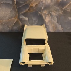 AMT 57 Ford 2-Dr Hardtop w/ Engine 1:25 Plastic Model Kit T-157-200