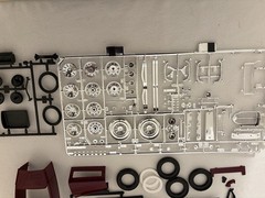 VTG Monogram The Classic 1934 Duesenberg SJ Roadster 1:24 Model Car Kit c1979