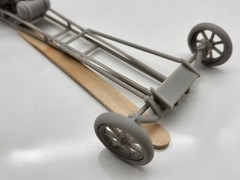 1960s Front Engine Dragster With Two V8s, 1/25 Scale Mode Kit