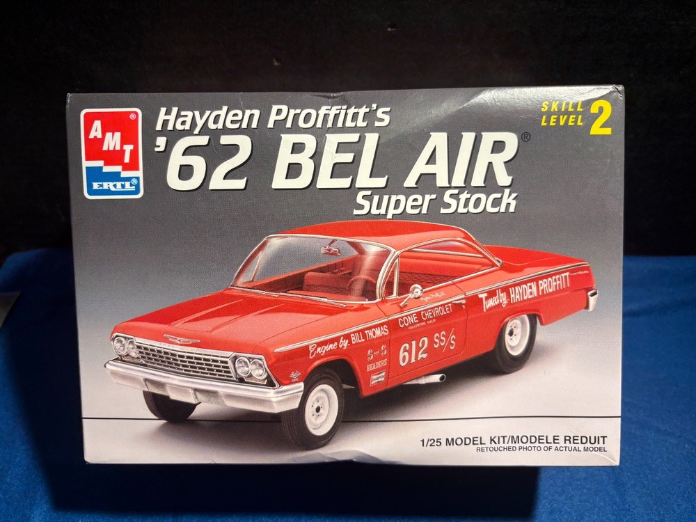 1/25 AMT HAYDEN PROFFITT’S 1962 CHEVROLET BEL AIR S/S CAR MODEL KIT OPEN B9