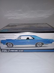 MPC 1967 Pontiac GTO 1:25 Scale Model Building Kit Skill Level 2 New