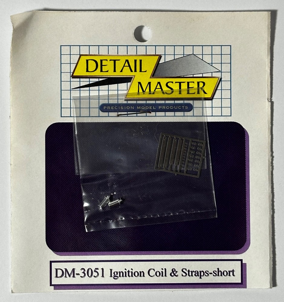 Detail Master DM-3051 1/24-1/25 Scale Ignition Coil & Straps (Short) – 2 Kits
