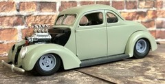 1/24 Scale: Big N Little Piecrust Slicks W/15-inch “Halibrand Sprint” Wheels