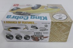 AMT 1/25 Scale Shelby King Cobra Model Kit AMT793/12 MD223