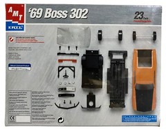 AMT/Ertl’69 Boss 302 Pre-Painted Metal Body 1998 1:25 Model Kit NEW Ford Mustang