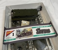 Nichimo Japan 1:35 Plastic Model Kit Sherman U.S. Army Medium Tank Sealed Parts