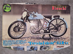 Protar 1:9 Scale Model Kit 927 Bianchi Freccia Celeste 350cc Motorcycle