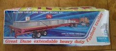 ERTL 8009 Great Dane Extendable Heavy Duty Flatbed Trailer 1/25 Model 21JO06