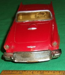1957 Ford Thunderbid Convertible Red 1/18 Plastic Friction A.M.T. Inc. NICE CAR!