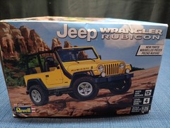 REVELL JEEP Wrangler Rubicon model kit Car NEW in Factory SEALED Pieces