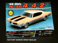 MPC 1:25 scale kit ’69 OLDS W-30 4-4-2 Build Stock or Drag # 6228 Factory Sealed