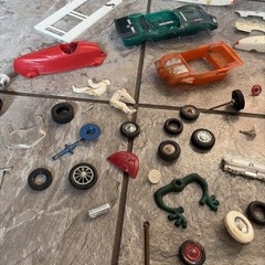 VINTAGE LOT MODEL KITS PLASTIC CARS HOT ROD PARTS and built body