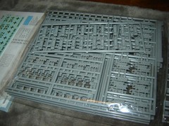 Dragon 9036 Model kit Jagdtiger Box Open 1996 Kit Mint in box 1/35 scale