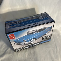 AMT 1957 Chevy Bel Air Model Car Scale 1:25 Factory Sealed