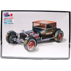 AMT 1925 Ford Model T Chopped T 1:25 Scale Model Car Kit