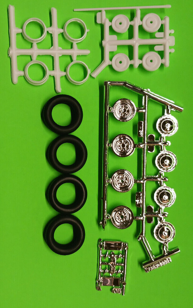 1957 Chevy Bel Air 1/25 OLD REVELL TOOLING Chrome Reverse Steelies Stock Rims