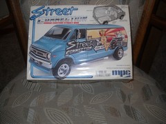 😎-MPC MODEL KITS*1/25*STREET CONNECTION “DODGE CUSTOM STREET VAN”1-0414😎SEALED