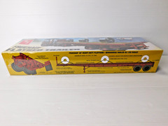 AMT Fruehauf Flatbed Trailer 1/25 Scale Model Kit # 617 Sealed