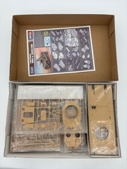 Hobby Boss 1/35 Model Kit PLA ZTD-05 AAAV #82484