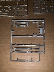 Vintage Junkyard Lot Of Plastic Model Car Chrome Grids (Lot Jy352)
