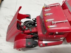 Model Junkyard/parts Plastic Lot Of 3 Big Rigs,white,international ,peterbuilt