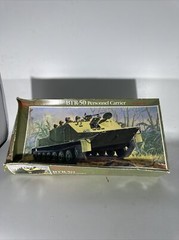 BTR-50 Personnel Carrier 1:32 Scale Plastic Model Kit Glencoe Models 06402