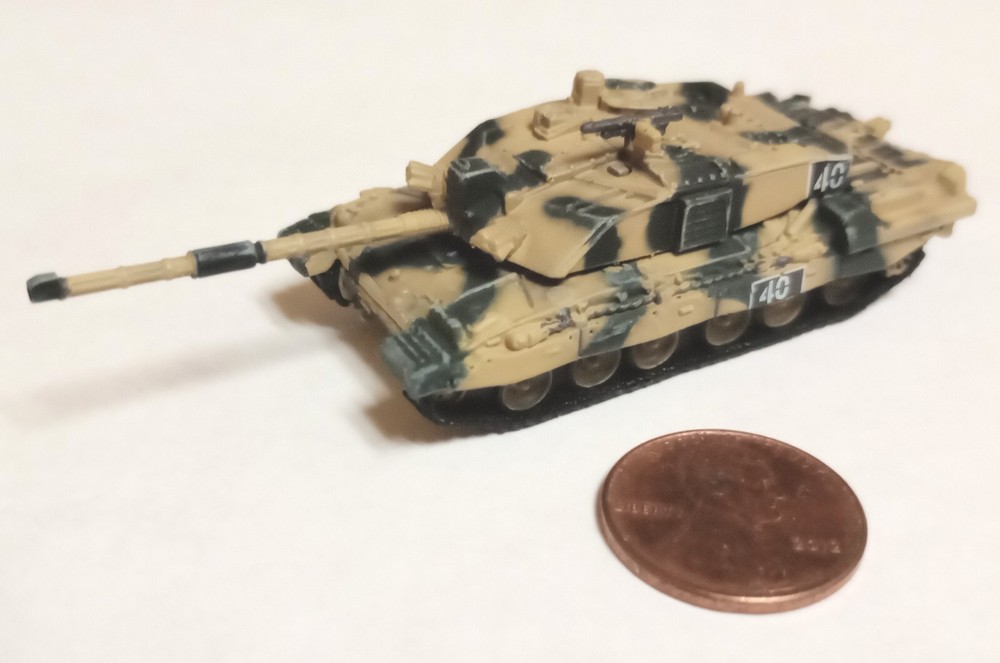 Can.Do 1/144 Series 12 – Challenger 2 Royal Army, BATUS, Canada (#79)