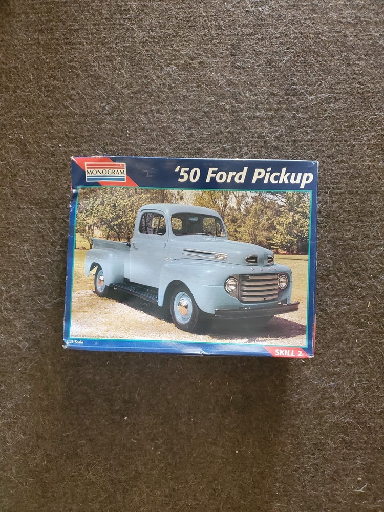 Vintage 1995 NIOB Monogram ‘50 Ford Pickup 1:25 Scale Model Kit 2457