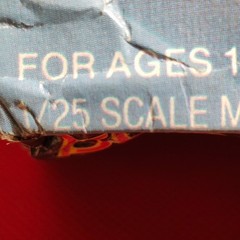 Seat Belts 1975 Chevy Corvette Convertible 1:25 Scale Model Car Part MPC