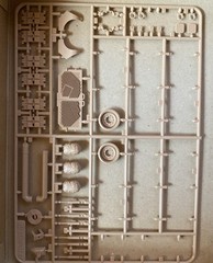 M247 Sgt York 1/35 Scale TAMIYA Partially Assembled Tank Model Kit