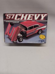 MPC 6321 ’57 Chevy Vintage Model kit 1/25 scale New Open Box Sealed Parts