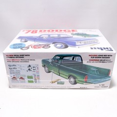 MPC 1978 Dodge D100 Pick-Up Truck 1:25 Scale Model Car Kit
