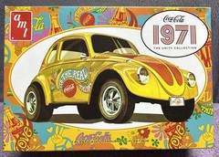 AMT COCA-COLA 1971 VW BUG 1/25 SCALE SKILL LEVEL 3