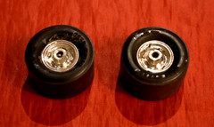 Revell Goodyear Wide Slicks and Wheels 1/25