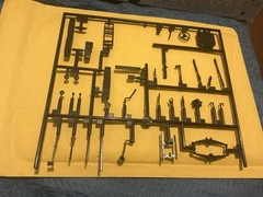1:35 Scale Model Parts 1 1/2 Ton Personnel Carrier Radiator,steering Wheel More