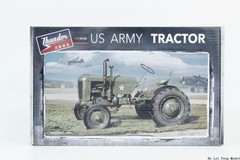 Thunder Model TM35001 1/35 U S Army Tractor Case Model kit new in box