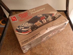 Sealed AMT / ERTL Bill Elliott #9 Coors Light Beer Ford Thunderbird #6740