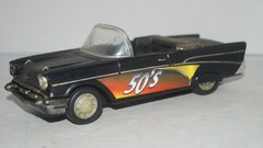 VINTAGE 1957 CHEVROLET CHEVY BELAIR CONVERTIBLE 50’s PLASTIC CAR 1/25 SCALE